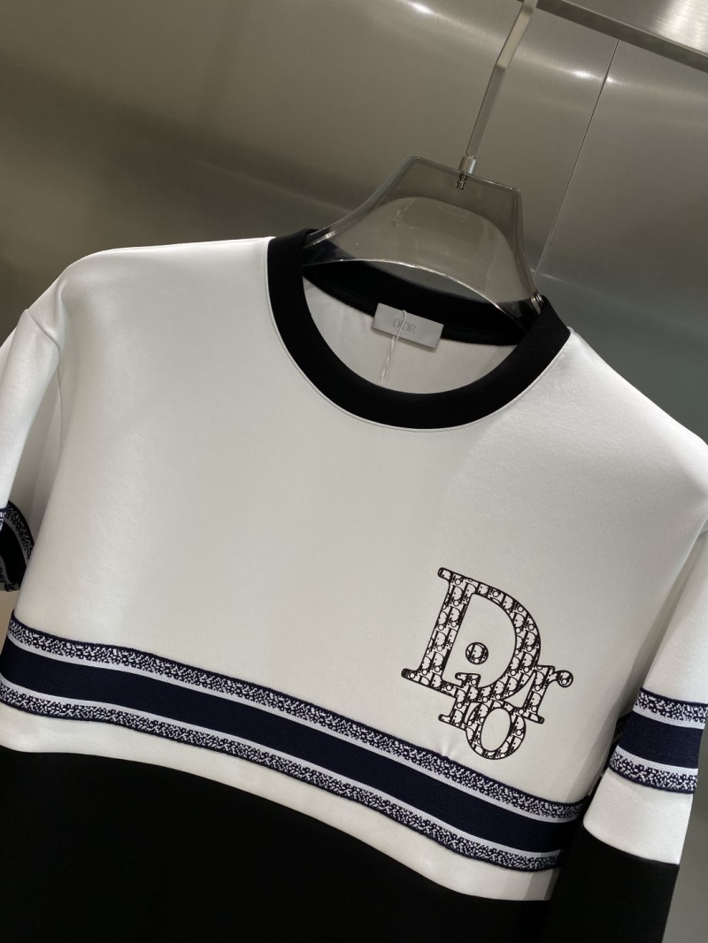 chr1st1an D10r t-shirts